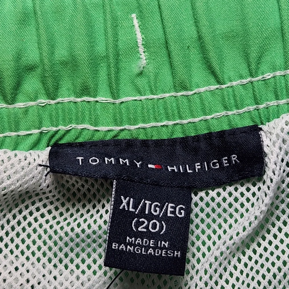 NWT Tommy Hilfiger Boys Tommy Script Swim Trunks with Liner‎ Preppy Classic